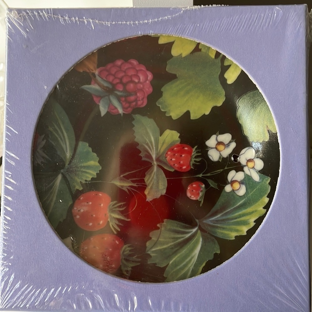 Philippe Deshoulieres Porcelain De Limoges Appetizer Plates Fruit 6 In